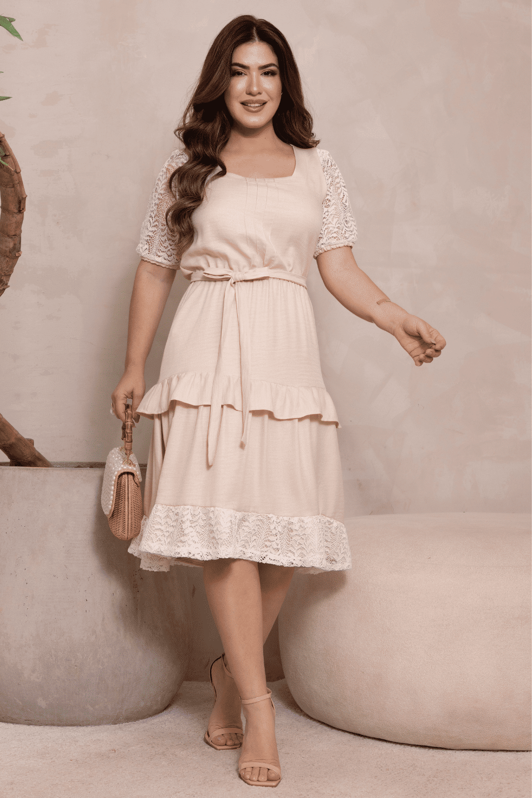 VESTIDO LINEN COM MANGAS E BABADO EM RENDA - 14116 VESTIDO LINEN COM MANGAS E BABADO EM RENDA - 14116