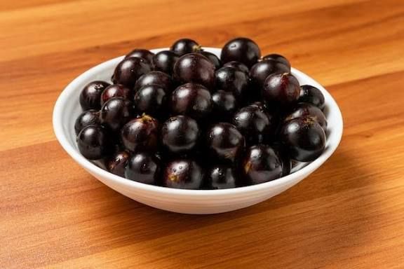 Jaboticaba Orgânica 500g Jaboticaba Orgânica 500g