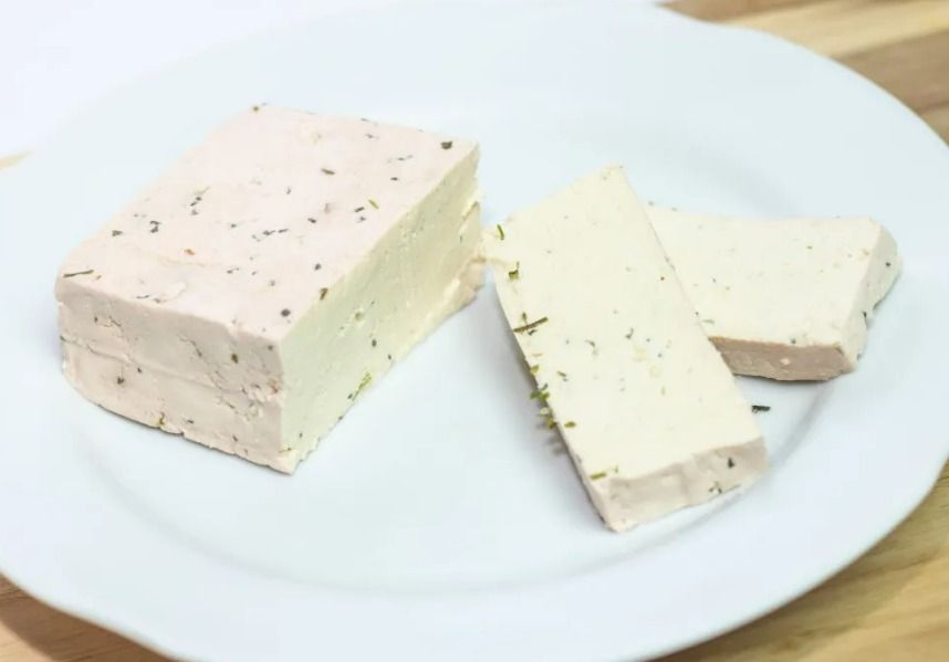 Tofu com Ervas Finas Orgânico La Colonia - 250g Tofu com Ervas Finas Orgânico La Colonia - 250g