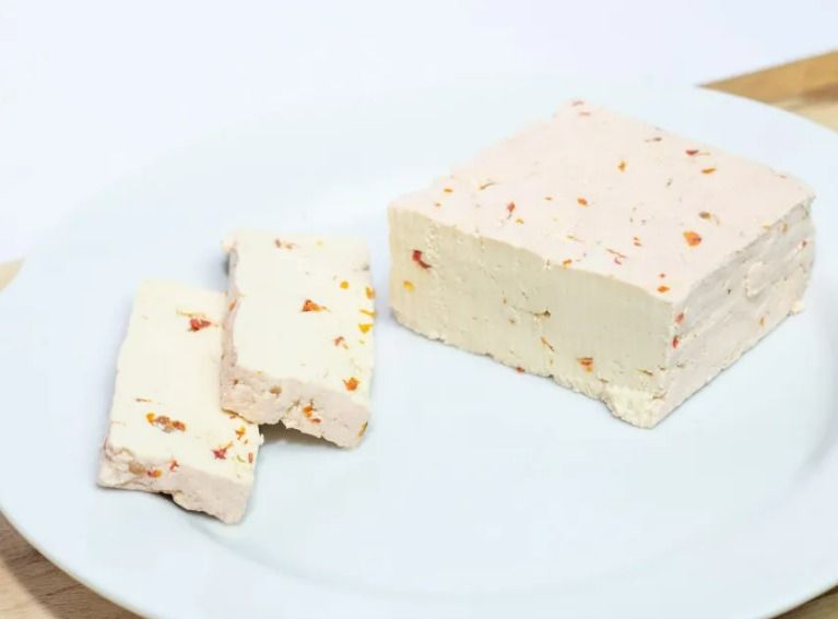 Tofu com Tomate Seco Orgânico La Colonia - 250g