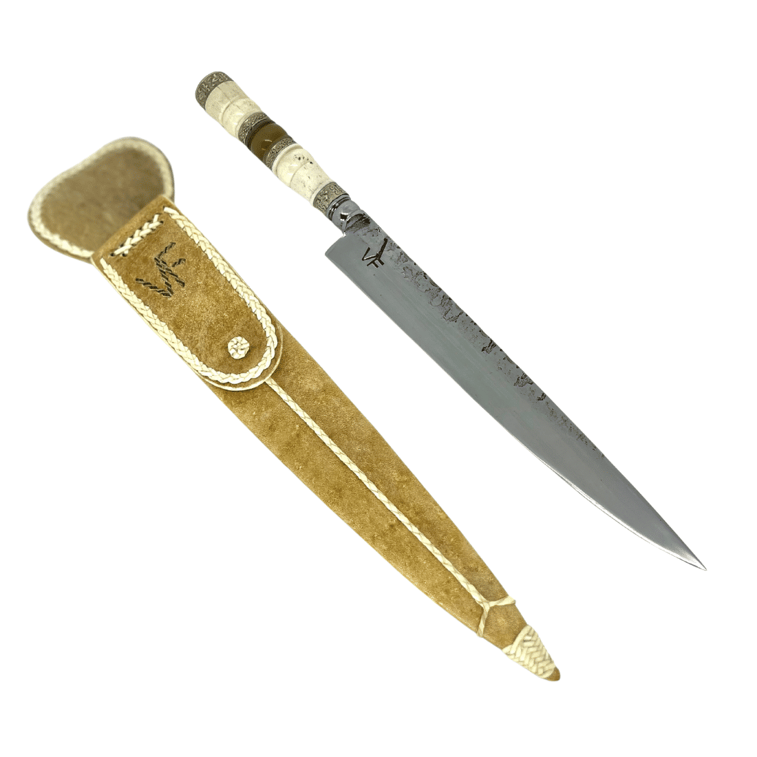 Faca Campeira Forjada 10“ VF Carbono 5160 - Cabos Torneados Especiais - Bainha Couro Cru Faca Campeira Forjada 10“ VF Carbono 5160 - Cabos Torneados Especiais - Bainha Couro Cru