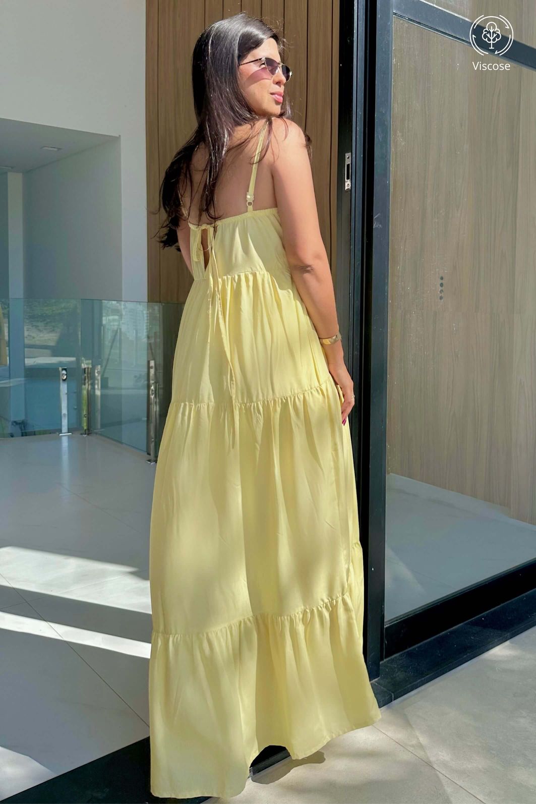 LEVE 2 VESTIDOS MIDI VISCOSE LUMINAR E GANHE DESCONTO ESPECIAL LEVE 2 VESTIDOS MIDI VISCOSE LUMINAR E GANHE DESCONTO ESPECIAL