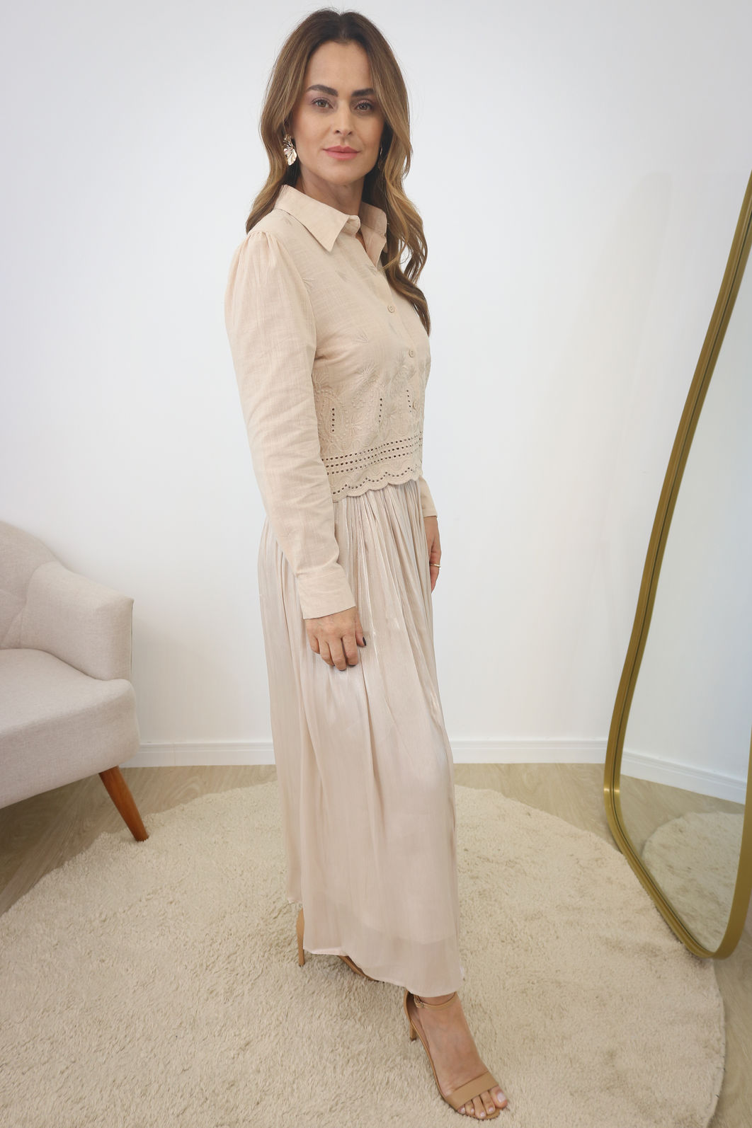 Camisa Alfaiataria com Bordado - Areia