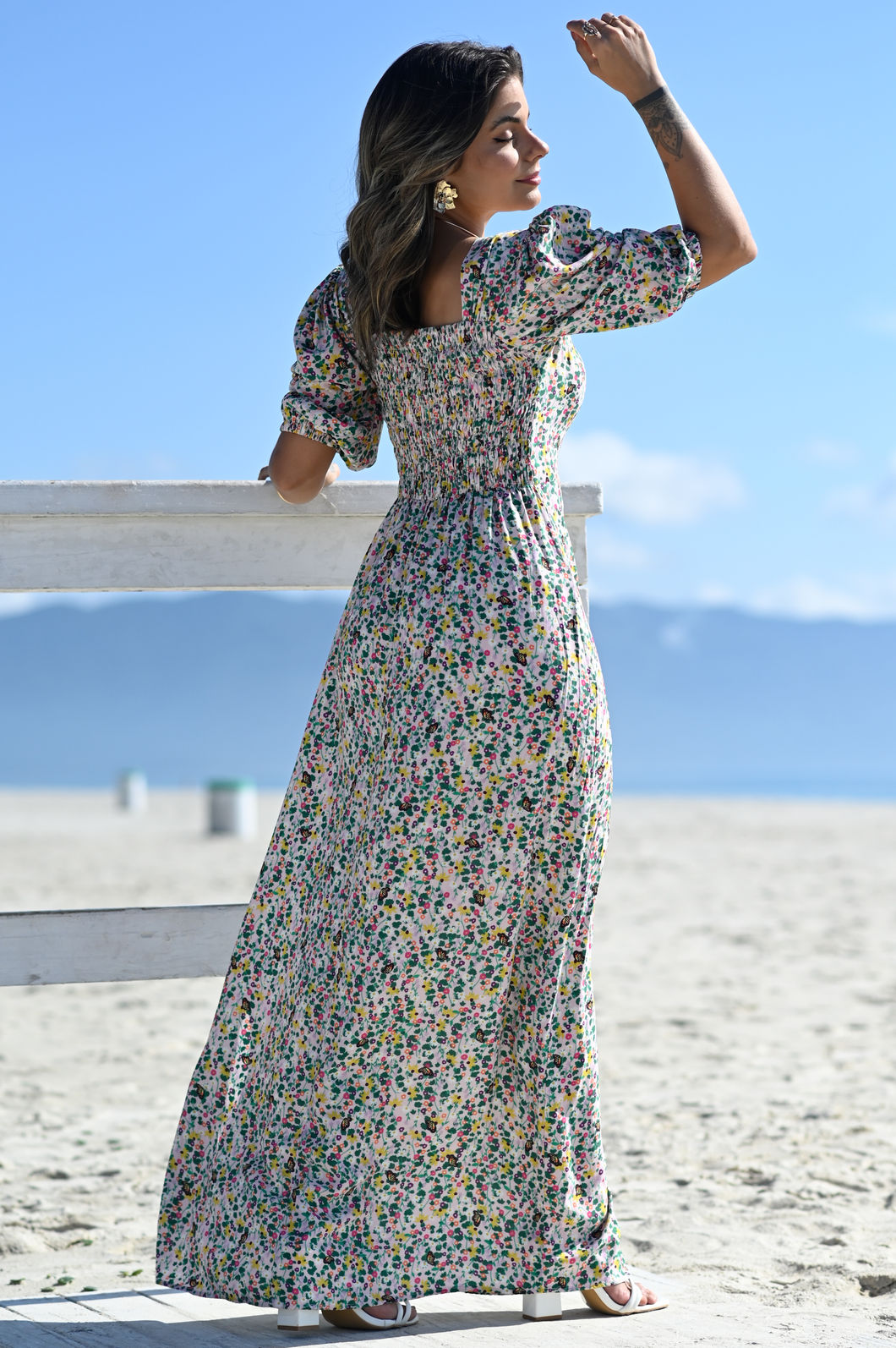 Vestido Clara em Tecido Plano de Viscose - Estampa Micro Floral Liberty Fundo Rosê Vestido Clara em Tecido Plano de Viscose - Estampa Micro Floral Liberty Fundo Rosê