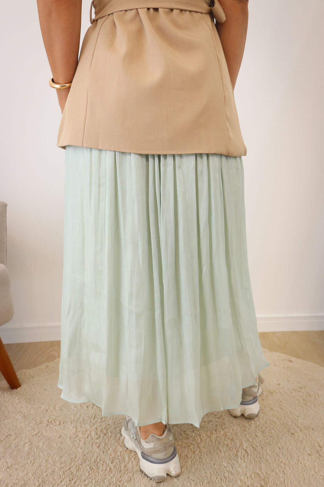 Saia Acetinada Midi Com Forro - Sálvia