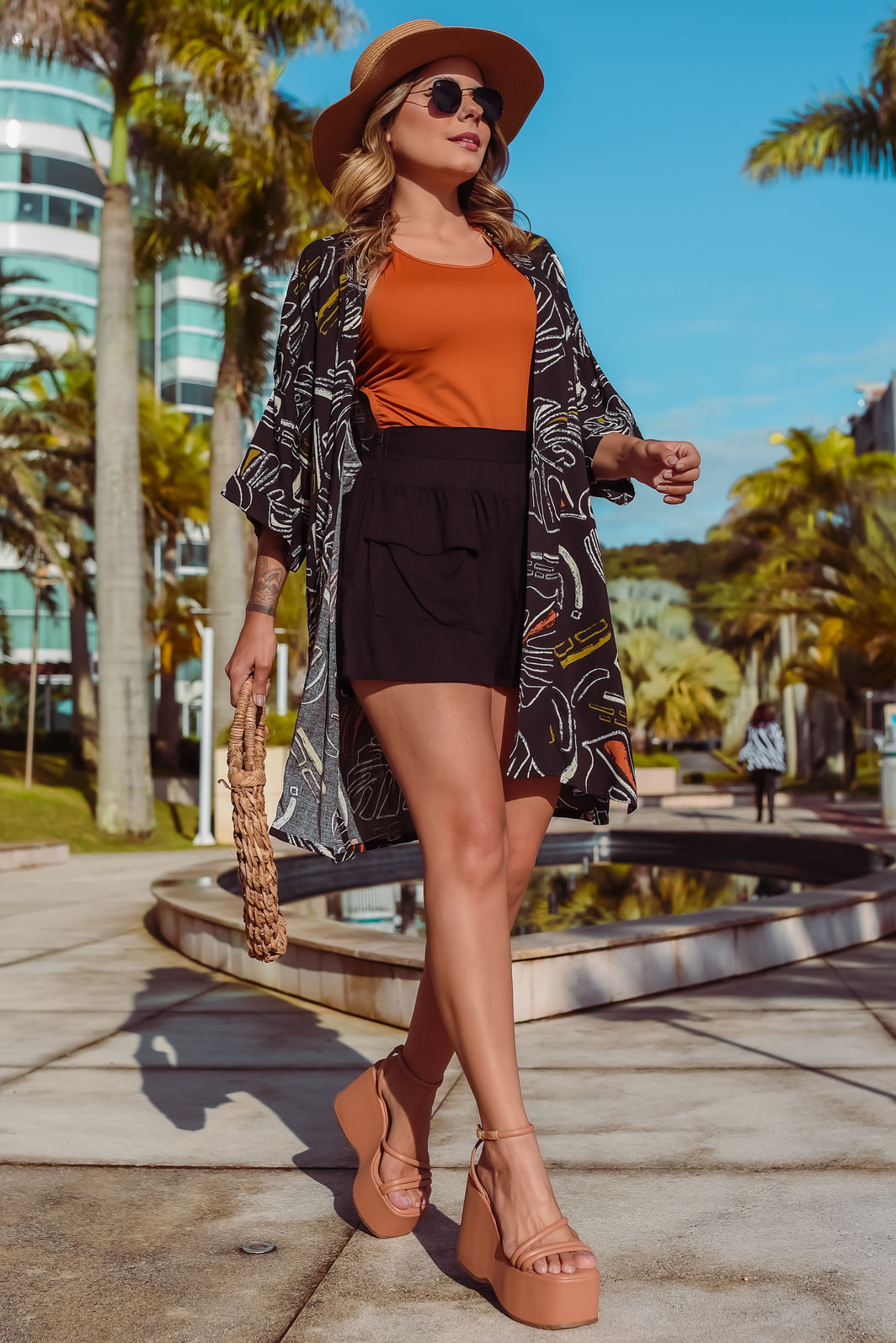 Shorts Maria em Viscose - Preto Shorts Maria em Viscose - Preto