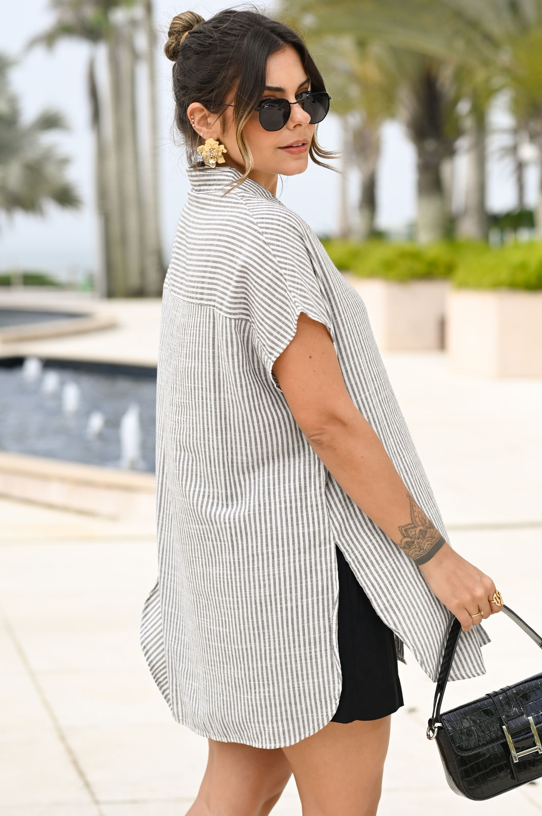 Camisa Lola - Listras Preto e Branco Camisa Lola - Listras Preto e Branco