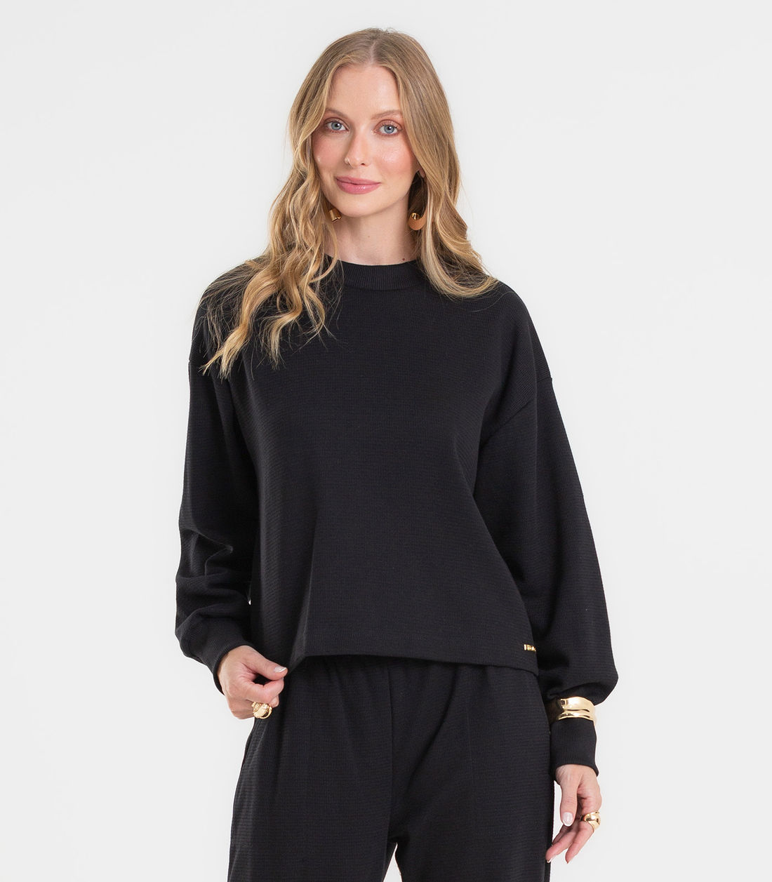 Conjunto Blusão e Calça Wide Leg - Bege Areia Conjunto Blusão e Calça Wide Leg - Bege Areia