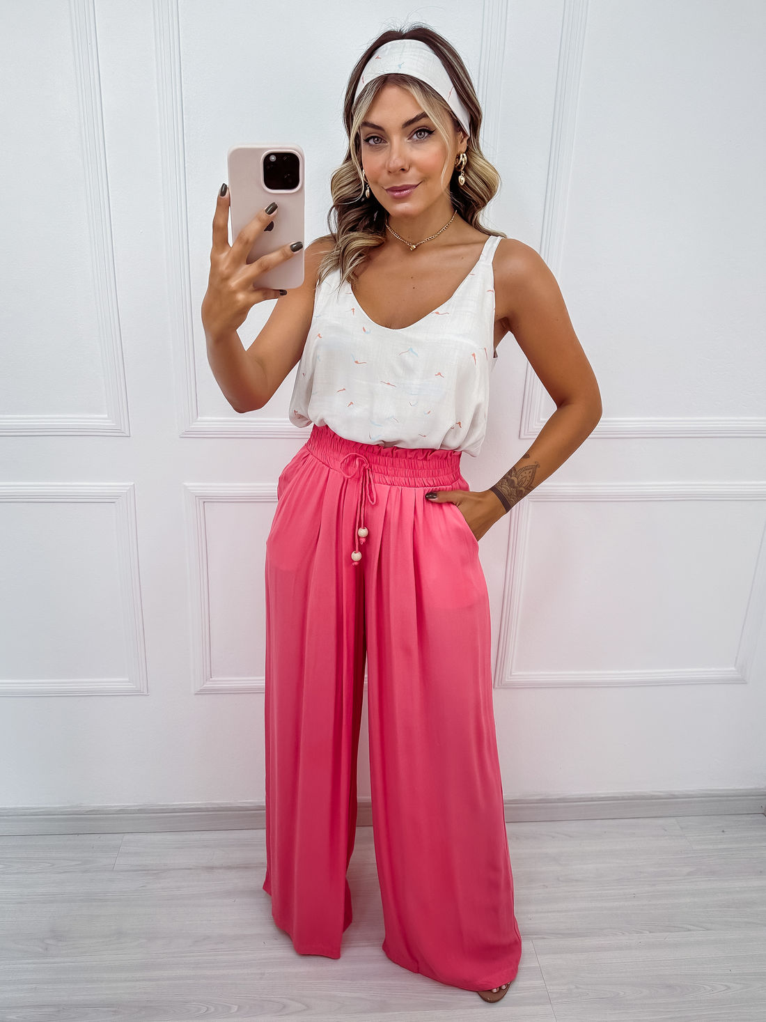 Calça Pantalona Valentina com bolsos - Coral