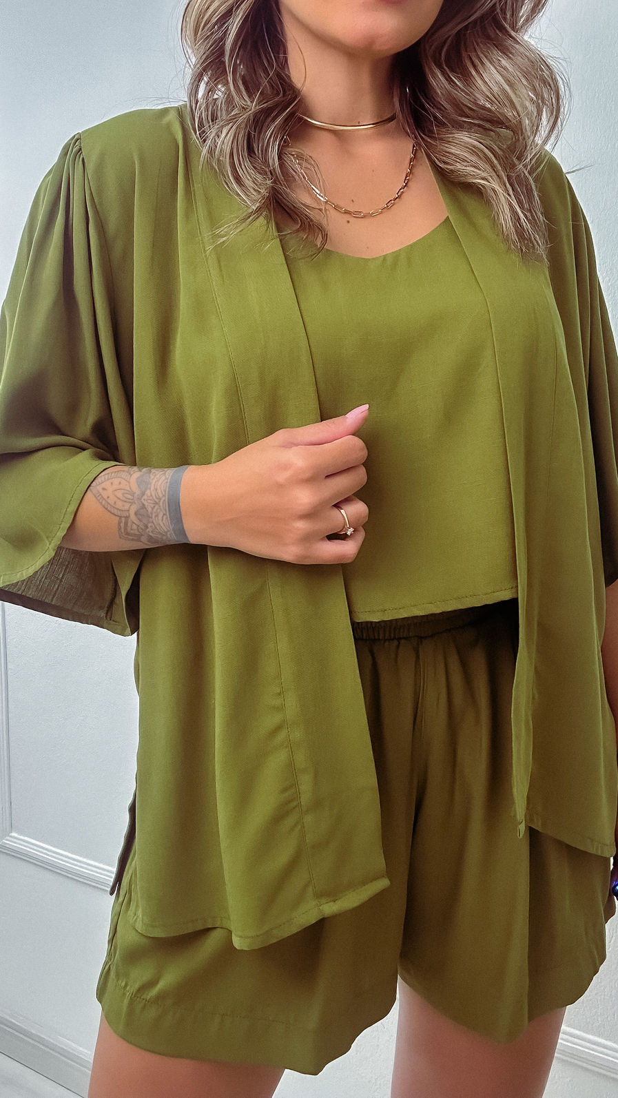 Kimono Aurora de Tecido de Viscose - Verde Abacate Kimono Aurora de Tecido de Viscose - Verde Abacate