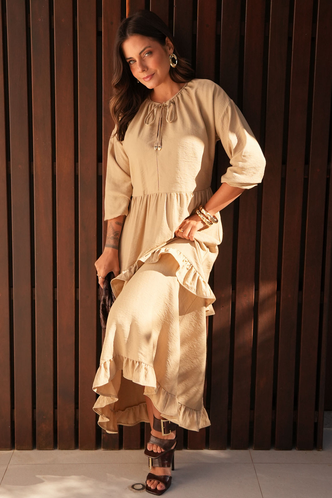 Vestido Norah - Bege Tecido Viscose e Poliamida Vestido Norah - Bege Tecido Viscose e Poliamida