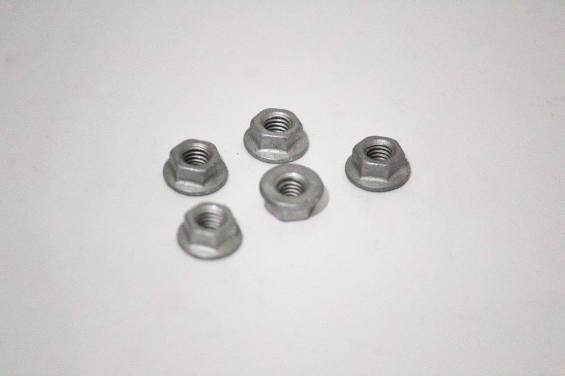 1586428 PORCA 1586428 PORCA