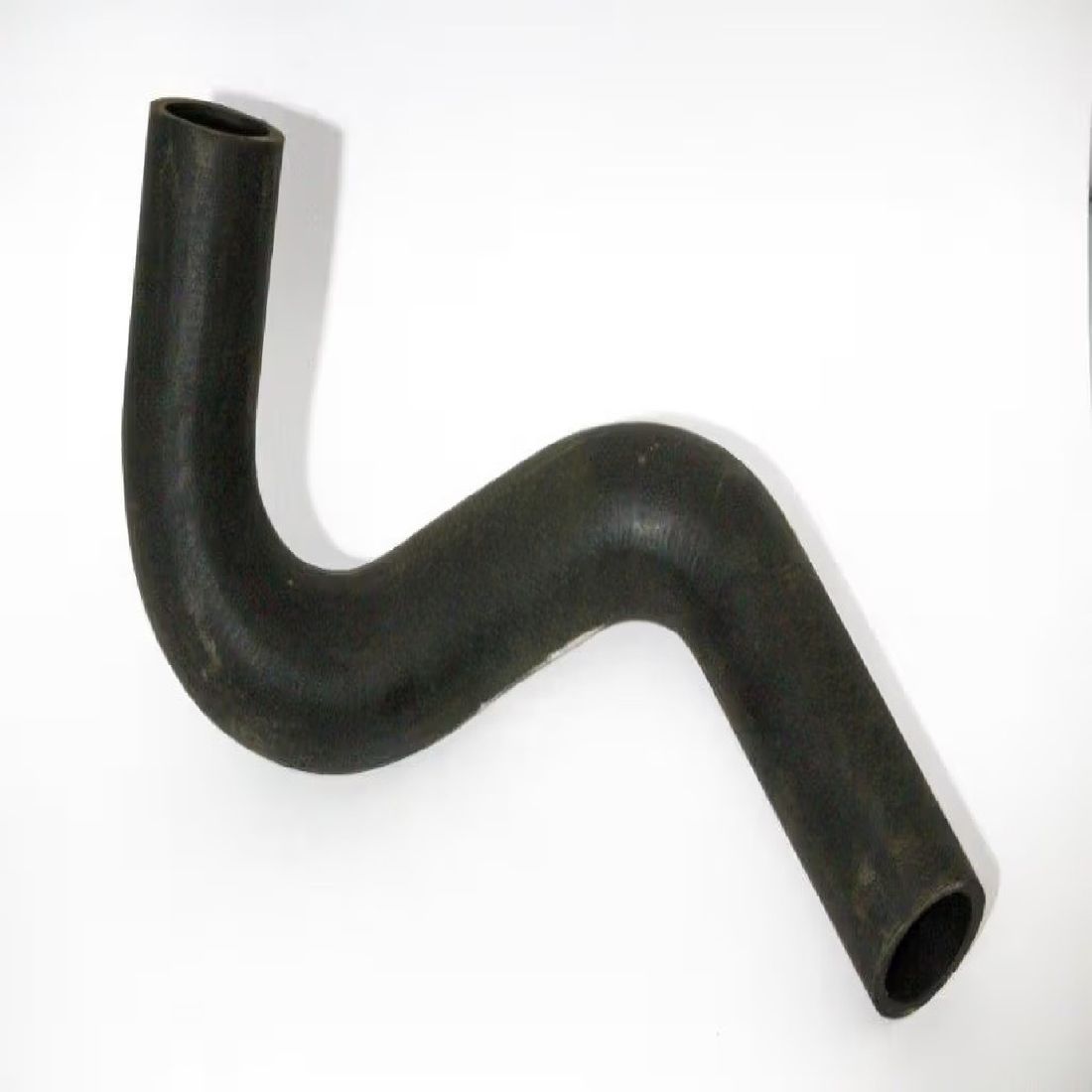 9155004-01 MANGUEIRA INFERIOR RADIADOR GP20-30 RE TE-YALE 9155004-01 MANGUEIRA INFERIOR RADIADOR GP20-30 RE TE-YALE