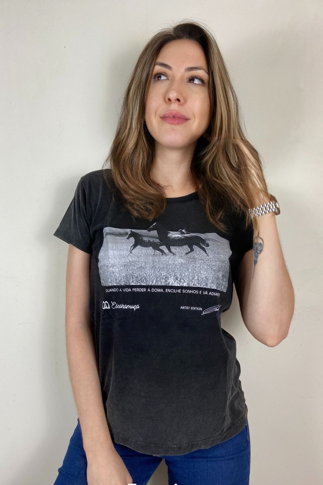 CAMISETA FEMININA MARMORIZADA SONHOS - 1F188 CAMISETA FEMININA MARMORIZADA SONHOS - 1F188