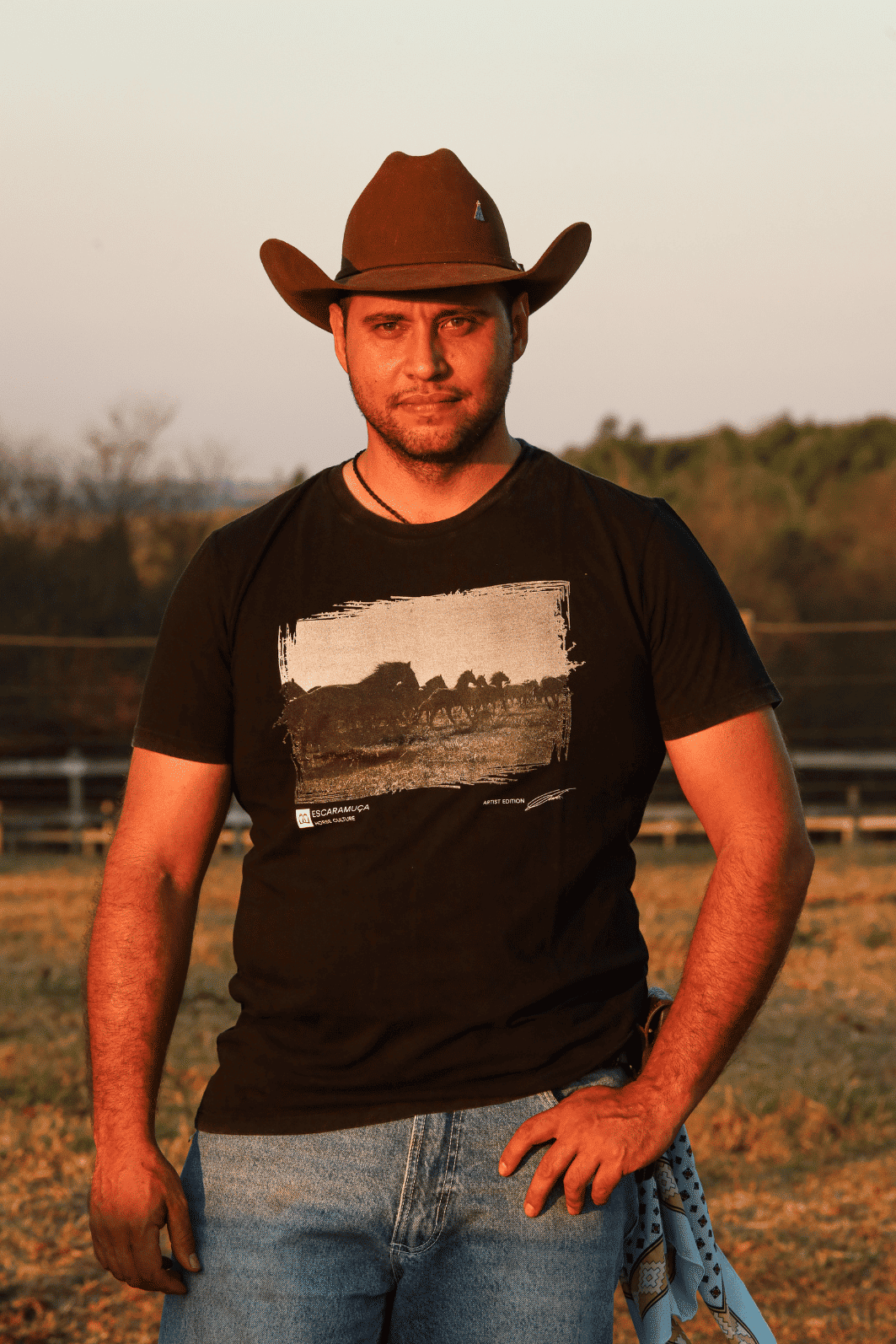 CAMISETA ESSÊNCIA - 1M109 CAMISETA ESSÊNCIA - 1M109