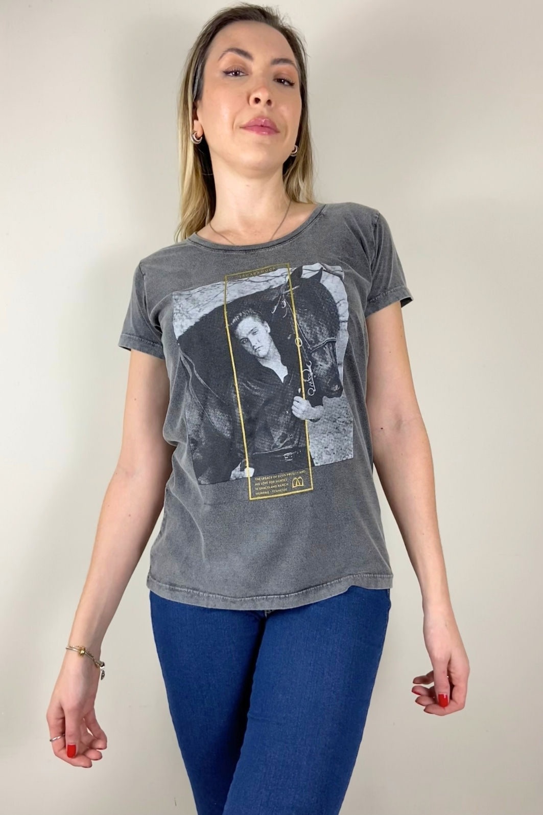 CAMISETA ELVIS MARMORIZADA PRETO (1F112) CAMISETA ELVIS MARMORIZADA PRETO (1F112)