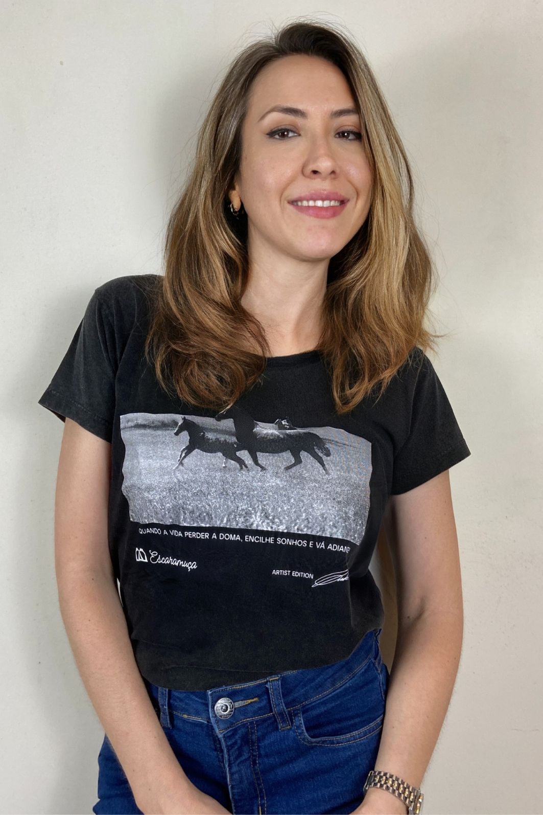 CAMISETA FEMININA MARMORIZADA SONHOS - 1F188 CAMISETA FEMININA MARMORIZADA SONHOS - 1F188