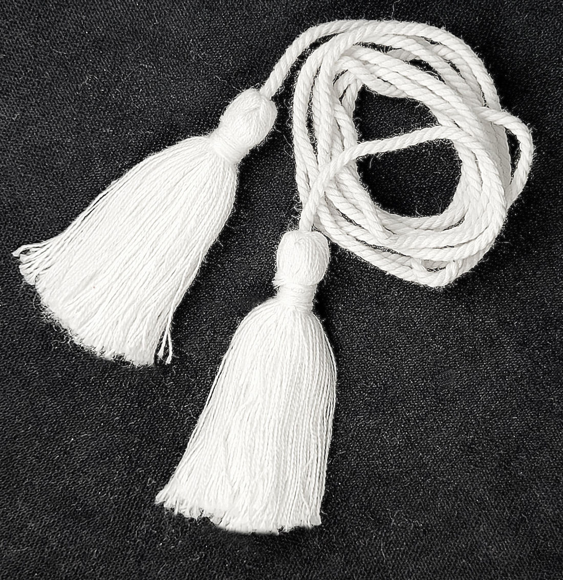 8005 - TASSEL CORDA DUPLO BRANCO 8005 - TASSEL CORDA DUPLO BRANCO