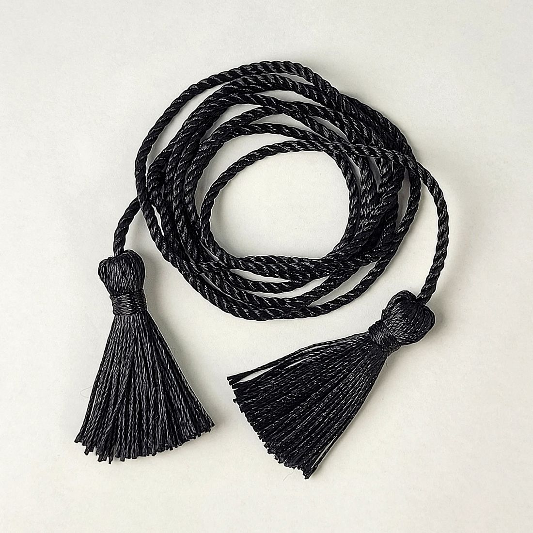 8048 - TASSEL CORDA DUPLO PRETO 8048 - TASSEL CORDA DUPLO PRETO