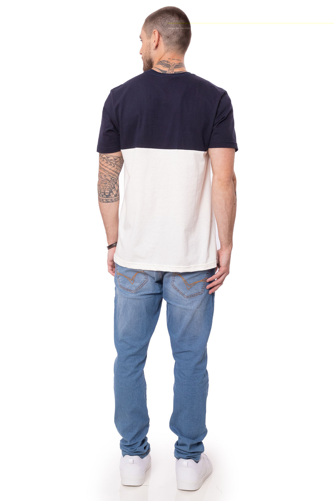 Camiseta Masculina com Recortes Don´t