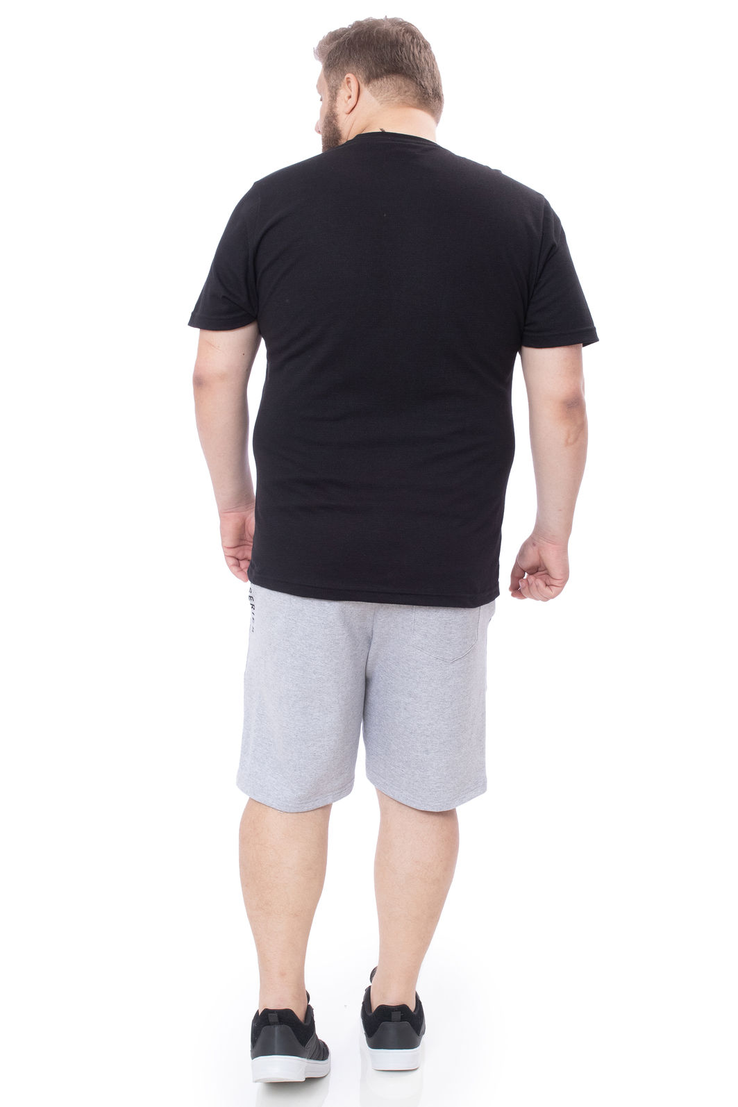 Bermuda Plus Size em Moletom Bermuda Plus Size em Moletom