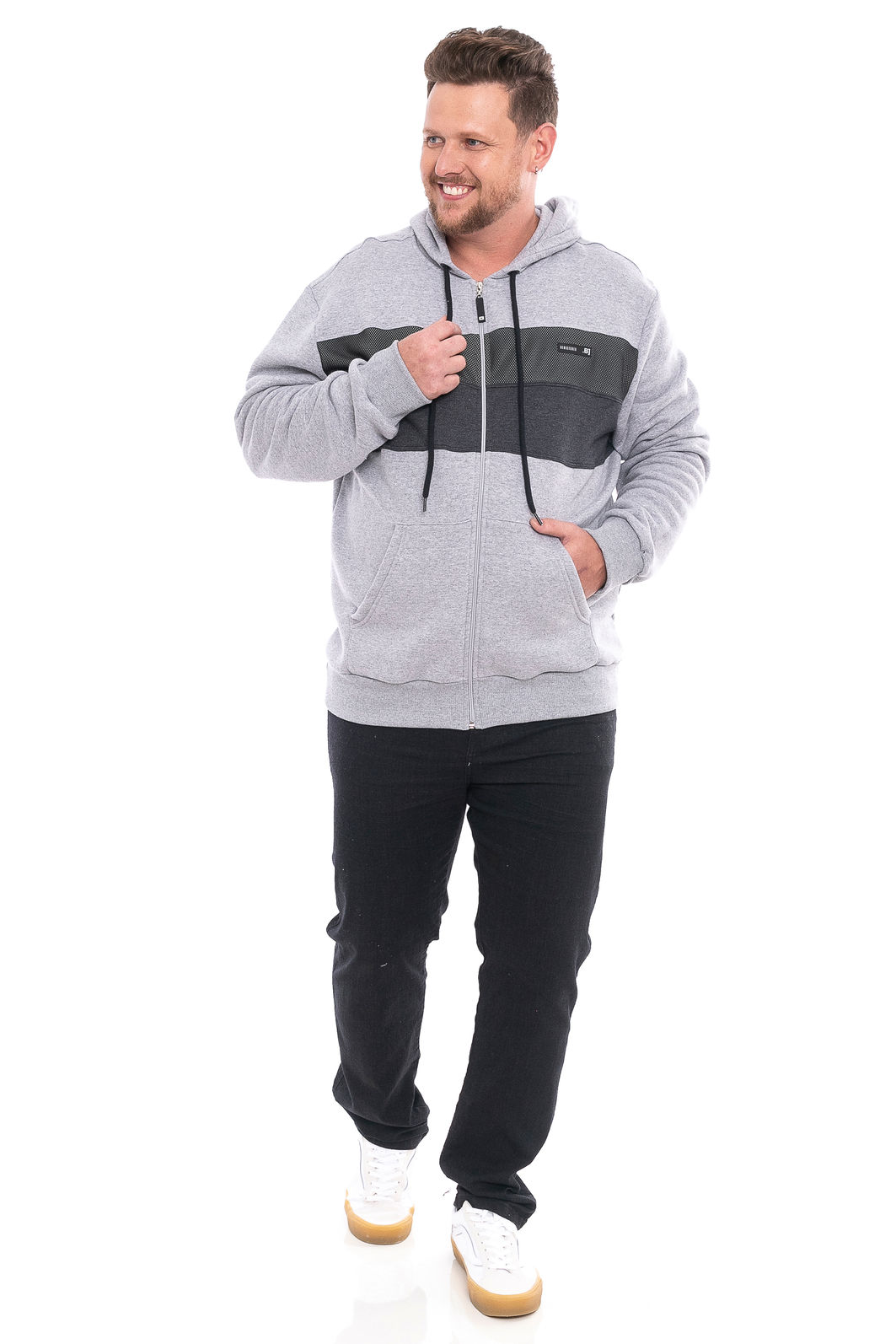 Jaqueta Masculina em Moletom com Recortes Jaqueta Masculina em Moletom com Recortes