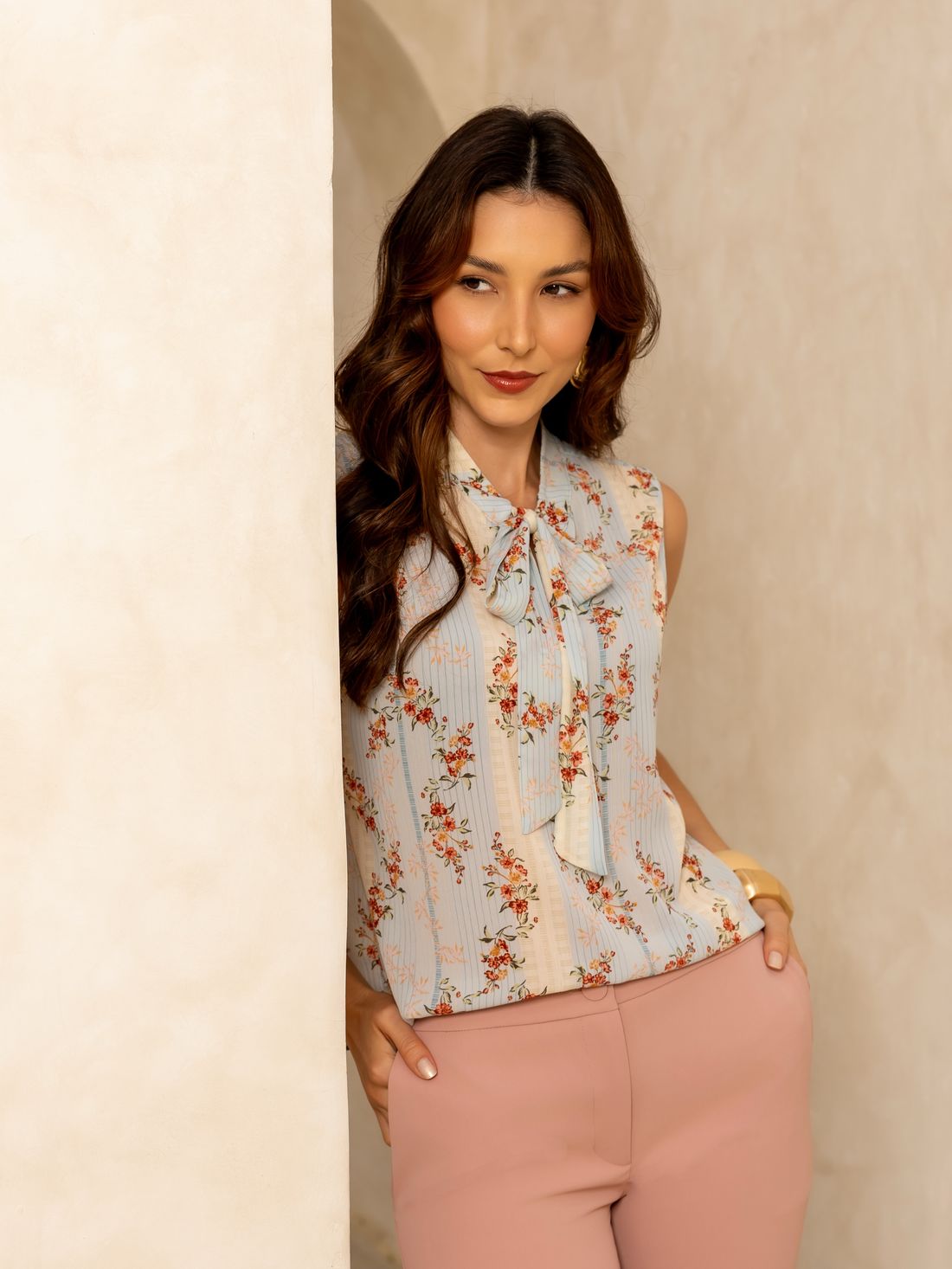 Regata Crepe Gola Laço Floral - Doce Flor