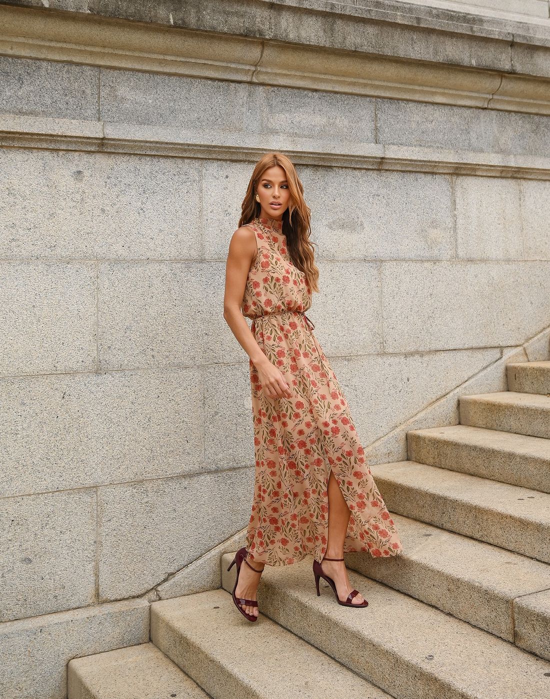 Vestido Floral Com Gola Degagê - Doce Flor Vestido Floral Com Gola Degagê - Doce Flor