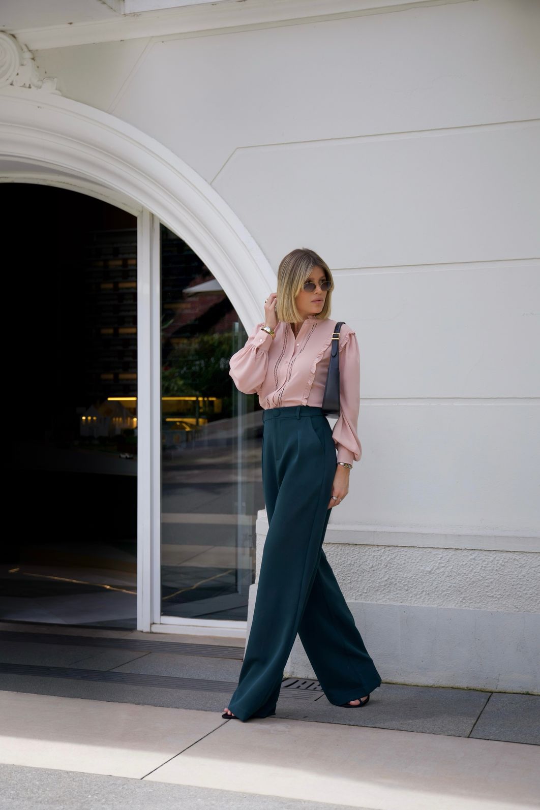 Camisa Crepe com Renda e Babados - Milalai Camisa Crepe com Renda e Babados - Milalai