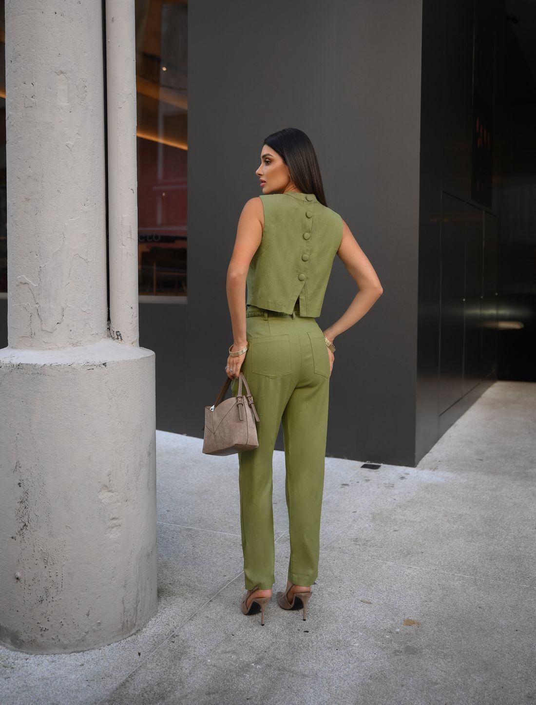 Calça Linho Misto com Cinto Fivela - Milalai Calça Linho Misto com Cinto Fivela - Milalai