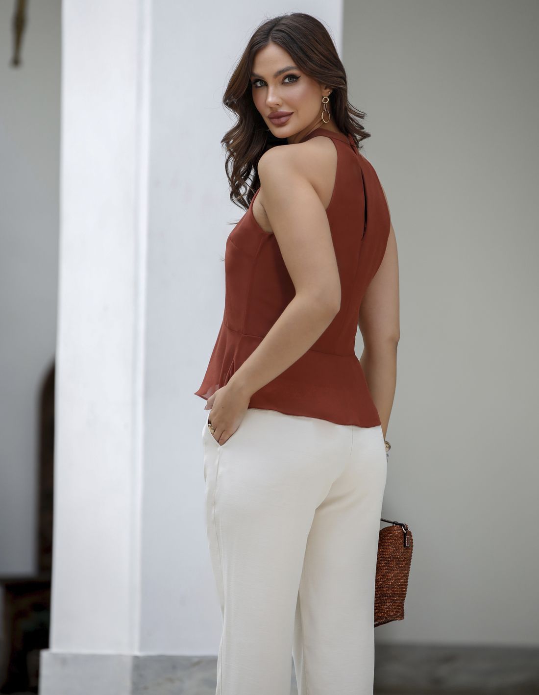 Blusa Crepe Cavada Gola Alta- Doce Flor Blusa Crepe Cavada Gola Alta- Doce Flor
