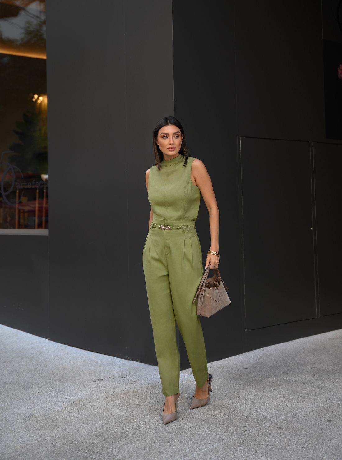 Calça Linho Misto com Cinto Fivela - Milalai Calça Linho Misto com Cinto Fivela - Milalai