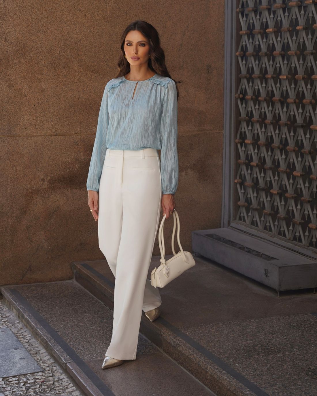 Blusa Manga Longa Chiffon Jacquard - Doce Flor