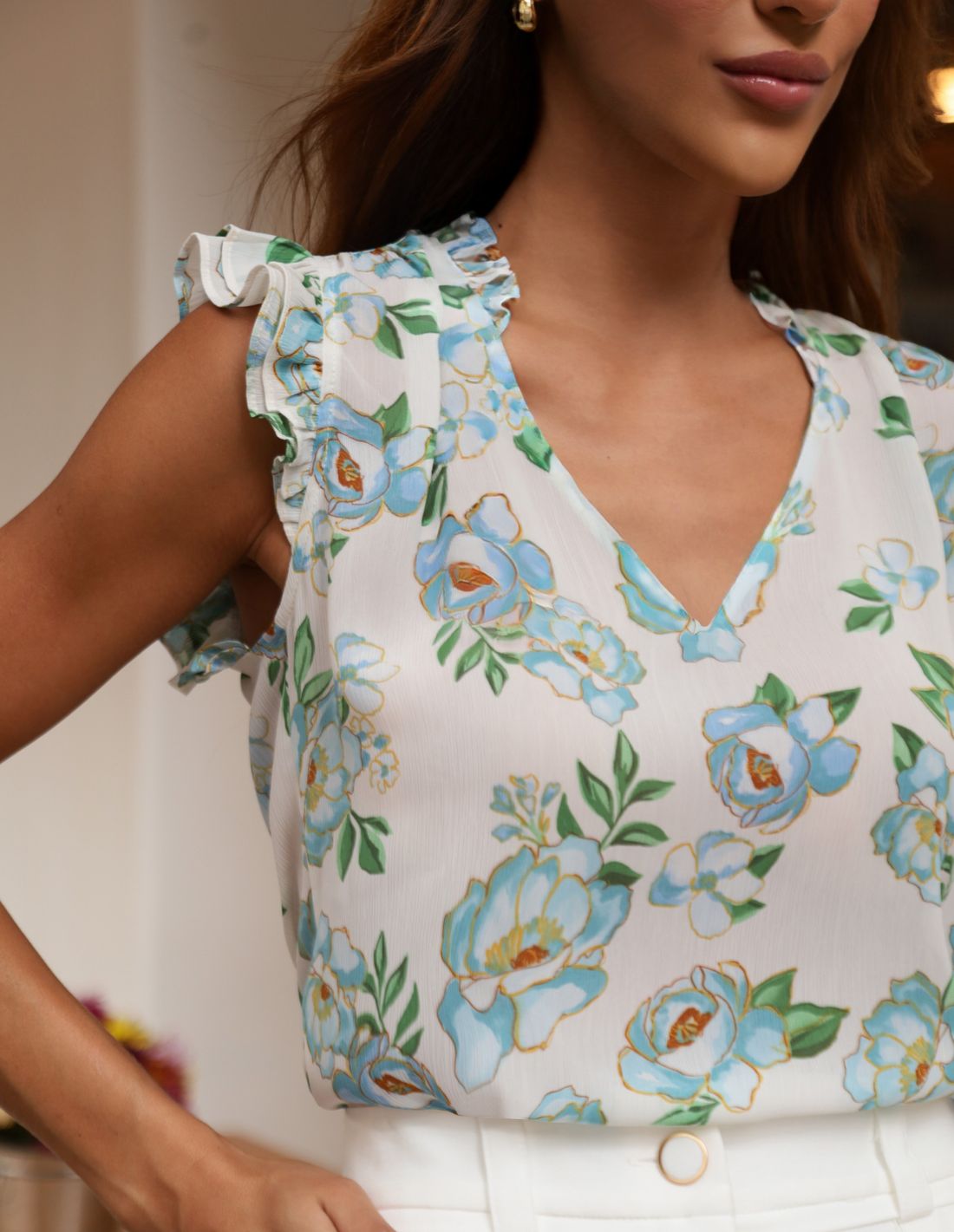 Blusa Floral Decote V Babados - Doce Flor Blusa Floral Decote V Babados - Doce Flor