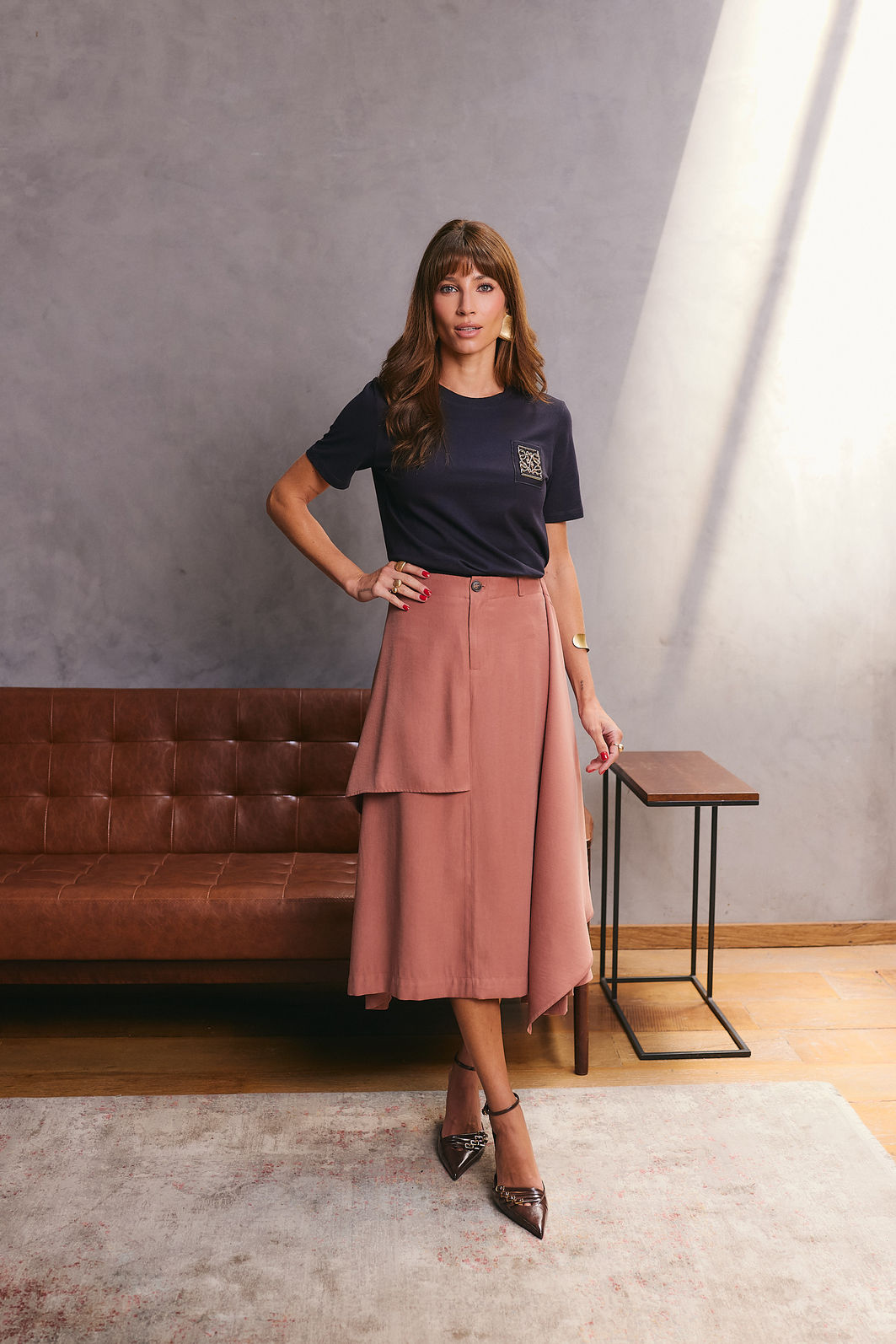 Saia Midi Envelope - Unique Chic Saia Midi Envelope - Unique Chic