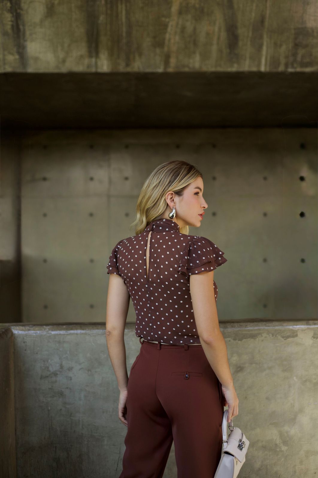 Calça Cenoura Alfaiataria - Doce Flor