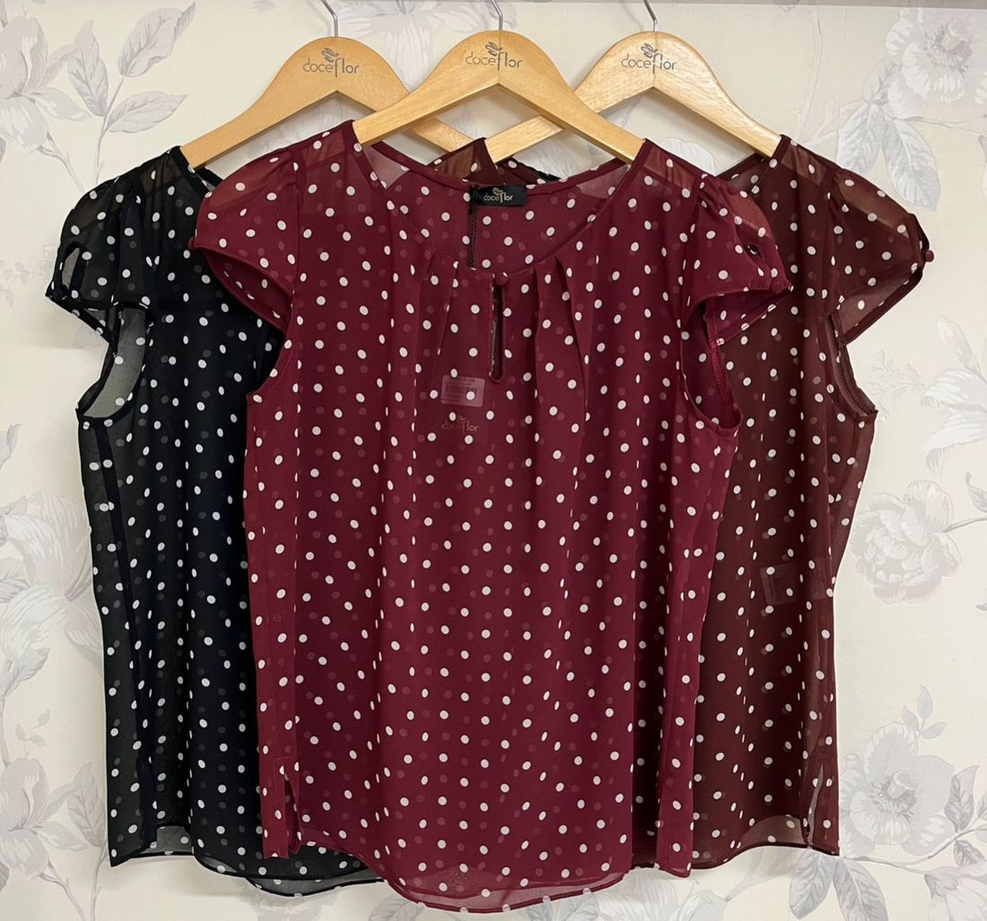 Blusa Crepe Poás Com Pregas - Doce Flor Blusa Crepe Poás Com Pregas - Doce Flor