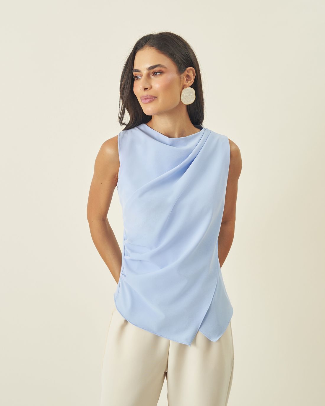 Regata Crepe Royal Transpassado Drapeado - Milalai Regata Crepe Royal Transpassado Drapeado - Milalai