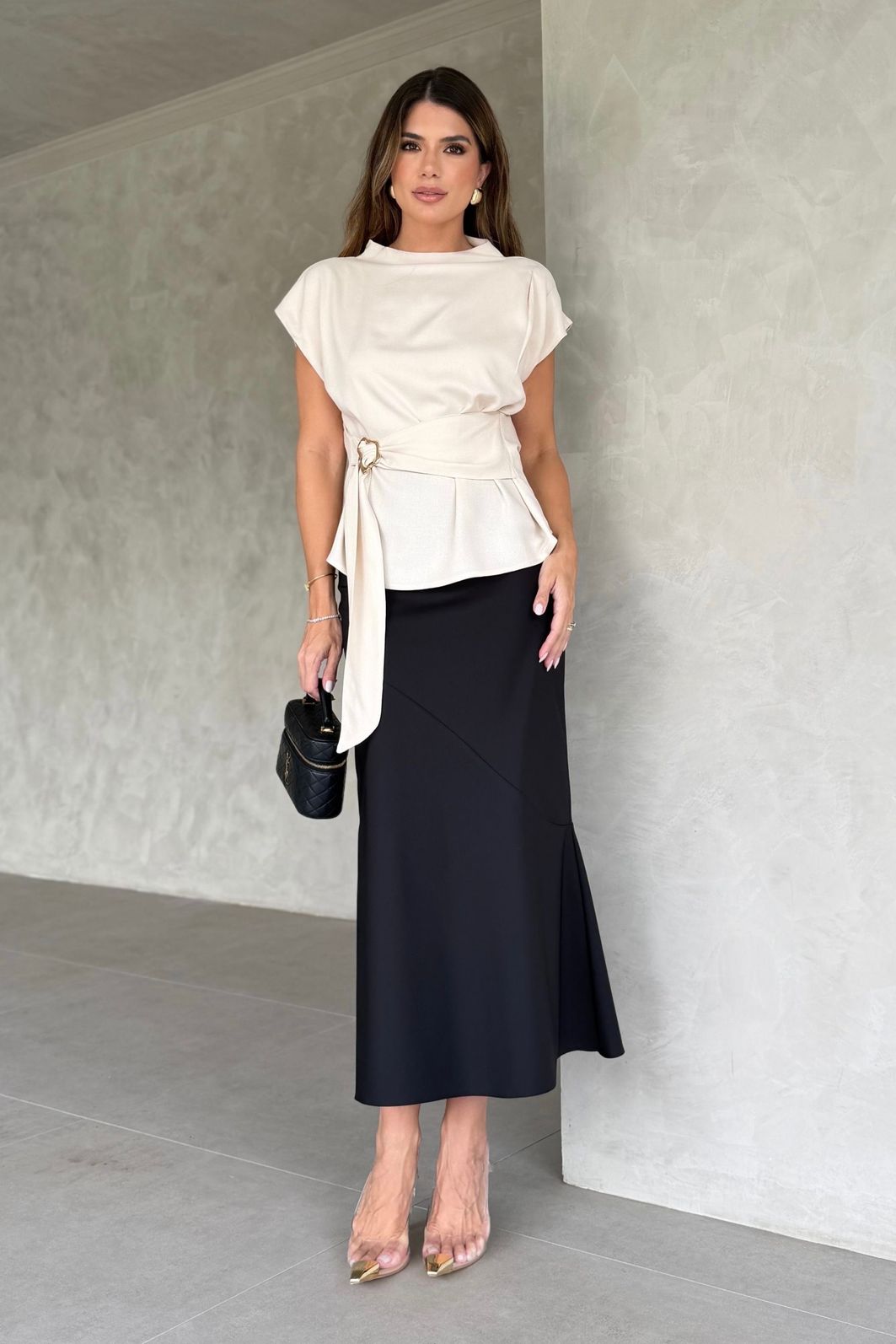 Blusa Viscose Gola Alta Cinto - Unique Chic