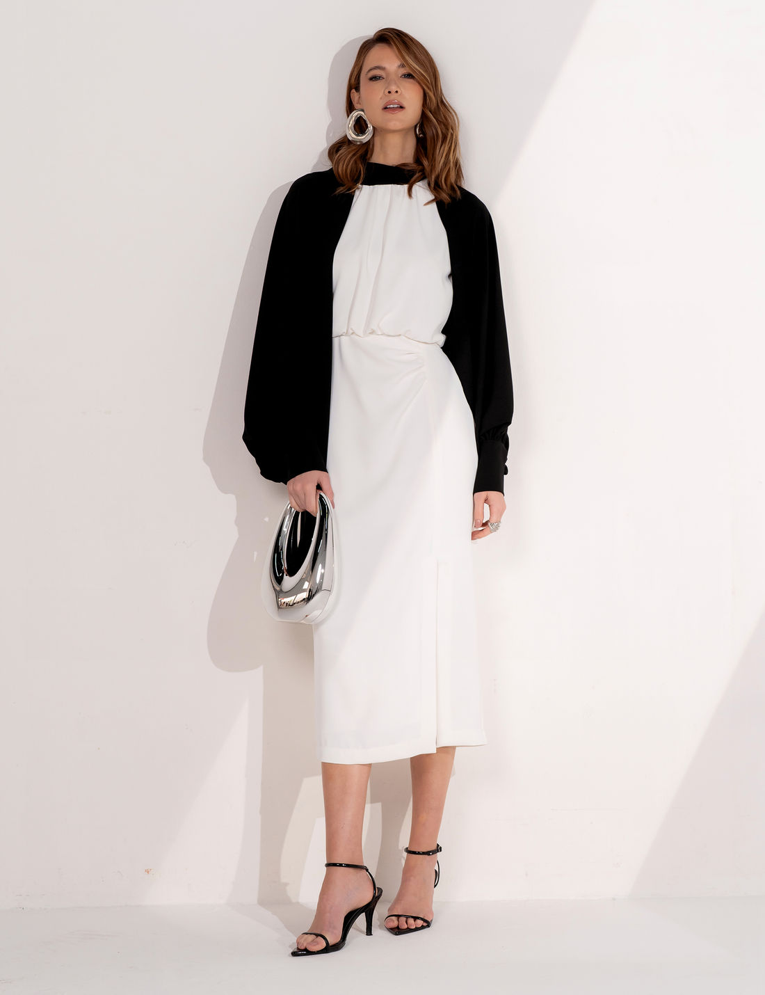 Vestido Cinthia Alfaiataria- Unique Chic Vestido Cinthia Alfaiataria- Unique Chic