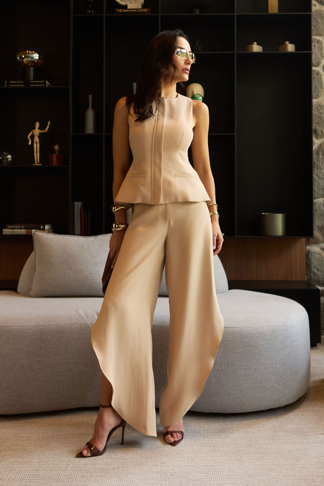 Colete Alfaiataria Peplum - Unique Chic Colete Alfaiataria Peplum - Unique Chic