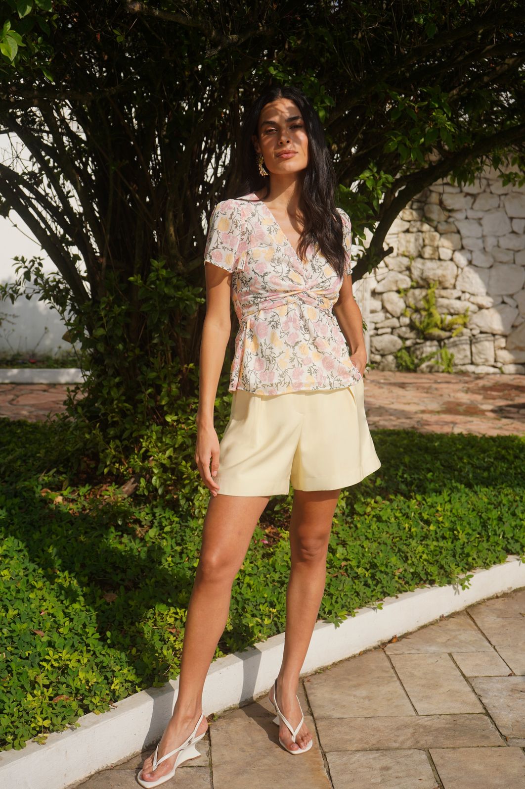 Blusa Floral Yoryu - Donna Ritz Blusa Floral Yoryu - Donna Ritz