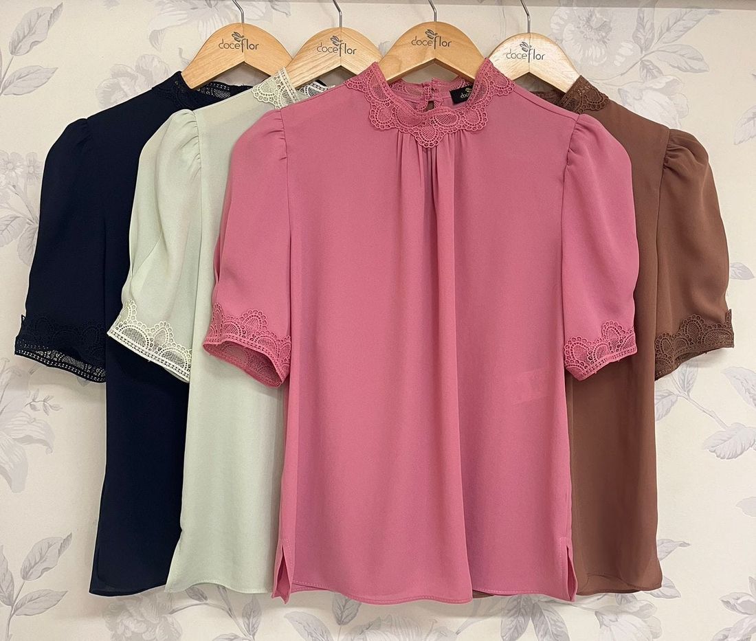 Blusa com Renda- Doce flor Blusa com Renda- Doce flor