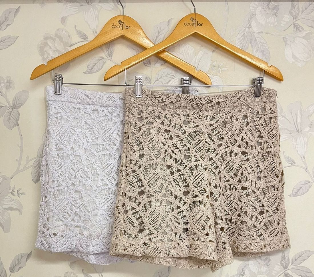 Short de Crochê com Zíper Lateral -Doce Flor