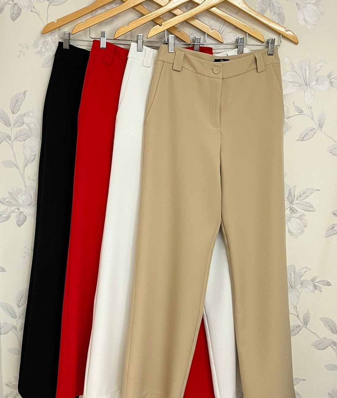 Calça Wide Leg Com Passante - Doce Flor