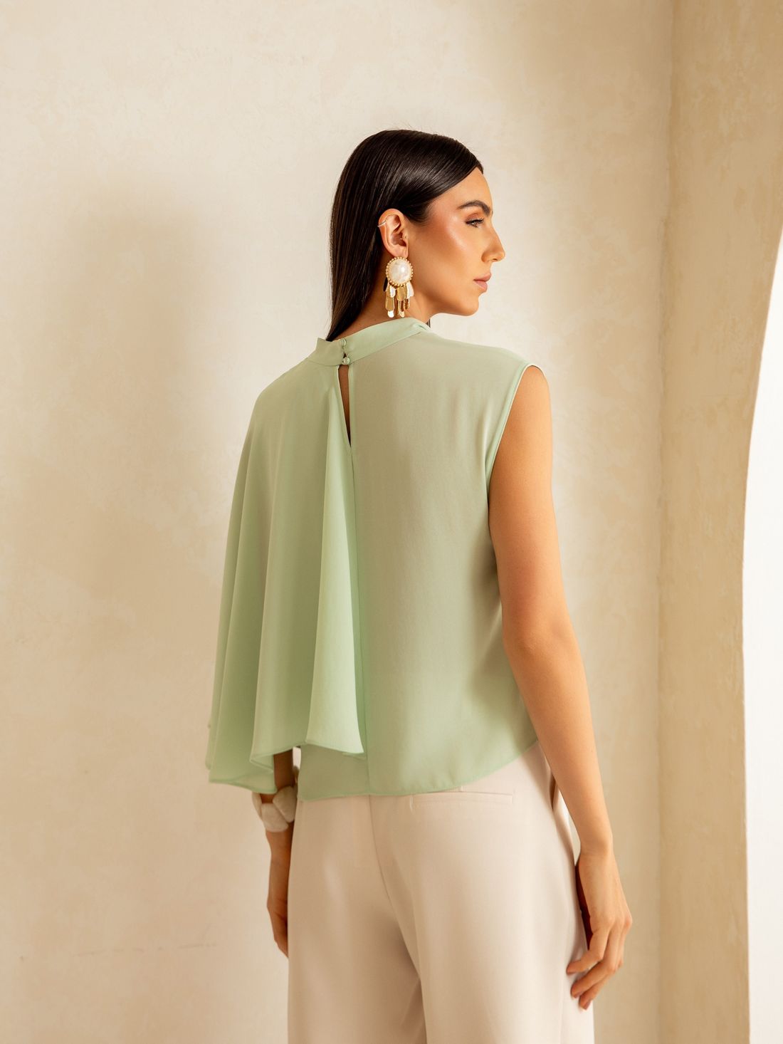 Regata Crepe Capa - Doce Flor Regata Crepe Capa - Doce Flor