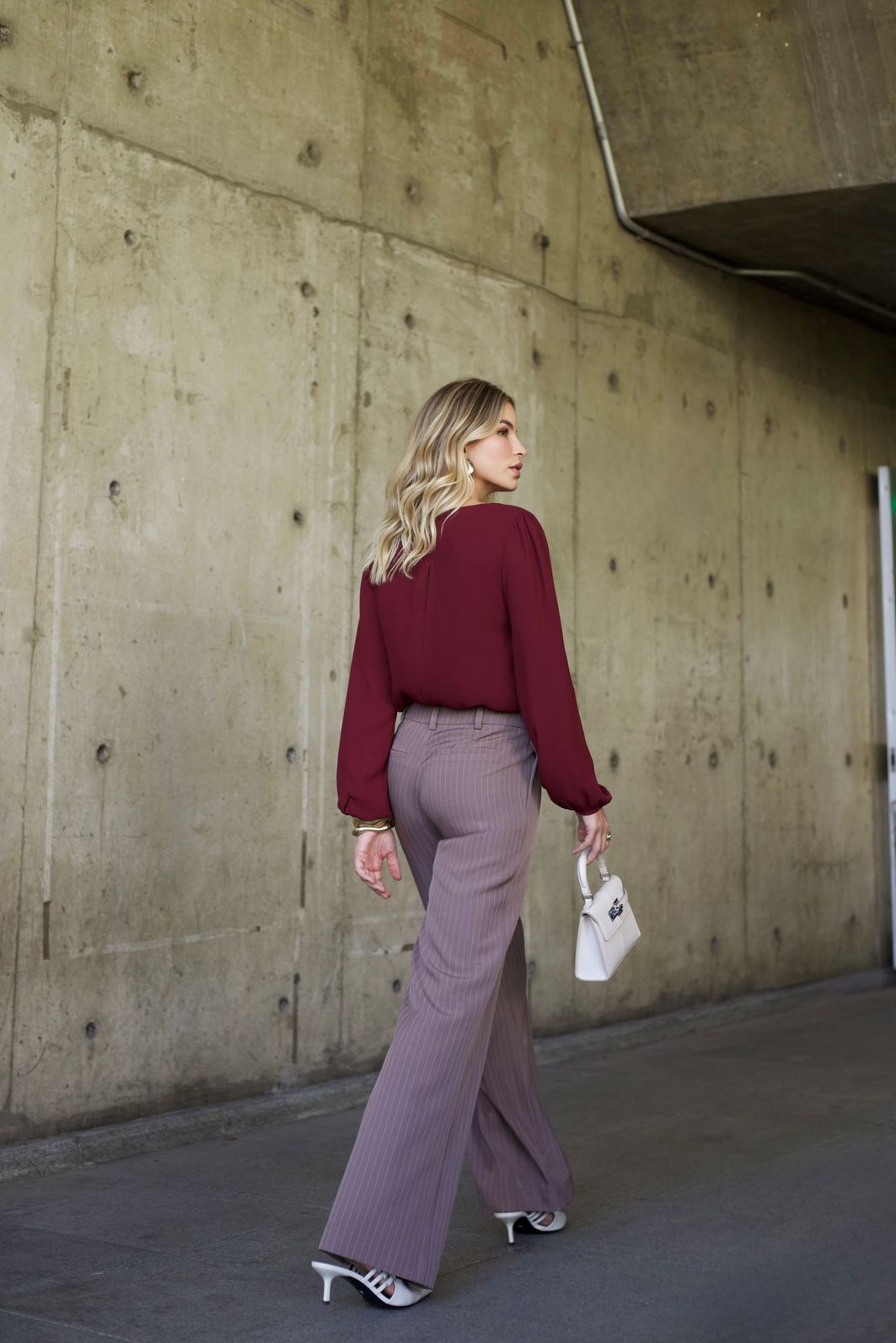 Calça Pantalona Risca De Giz Bolsos - Doce Flor