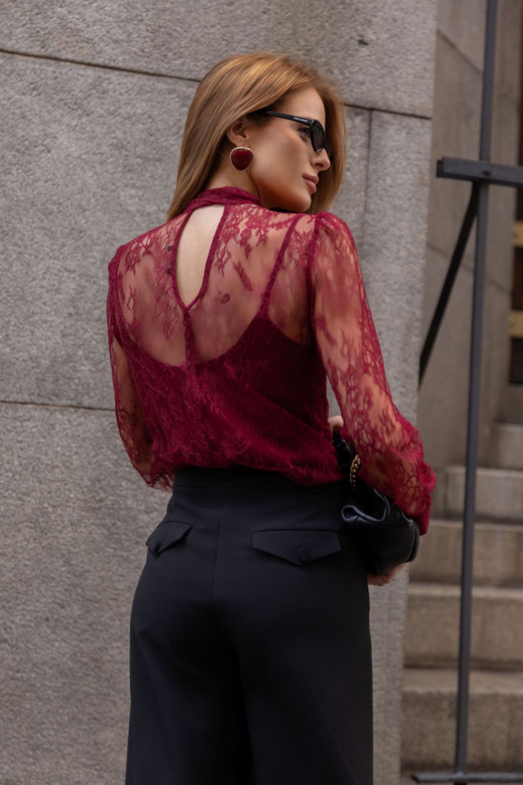 Blusa Manga Longa Gola Laço Renda - Doce Flor