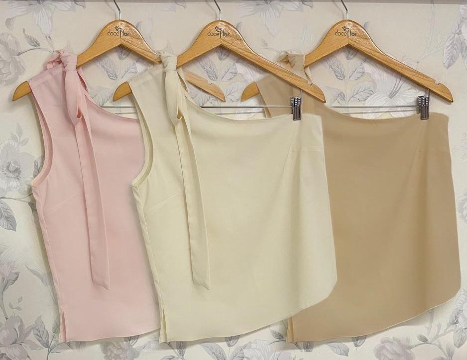 Blusa Ombro Único com Faixa- Doce Flor