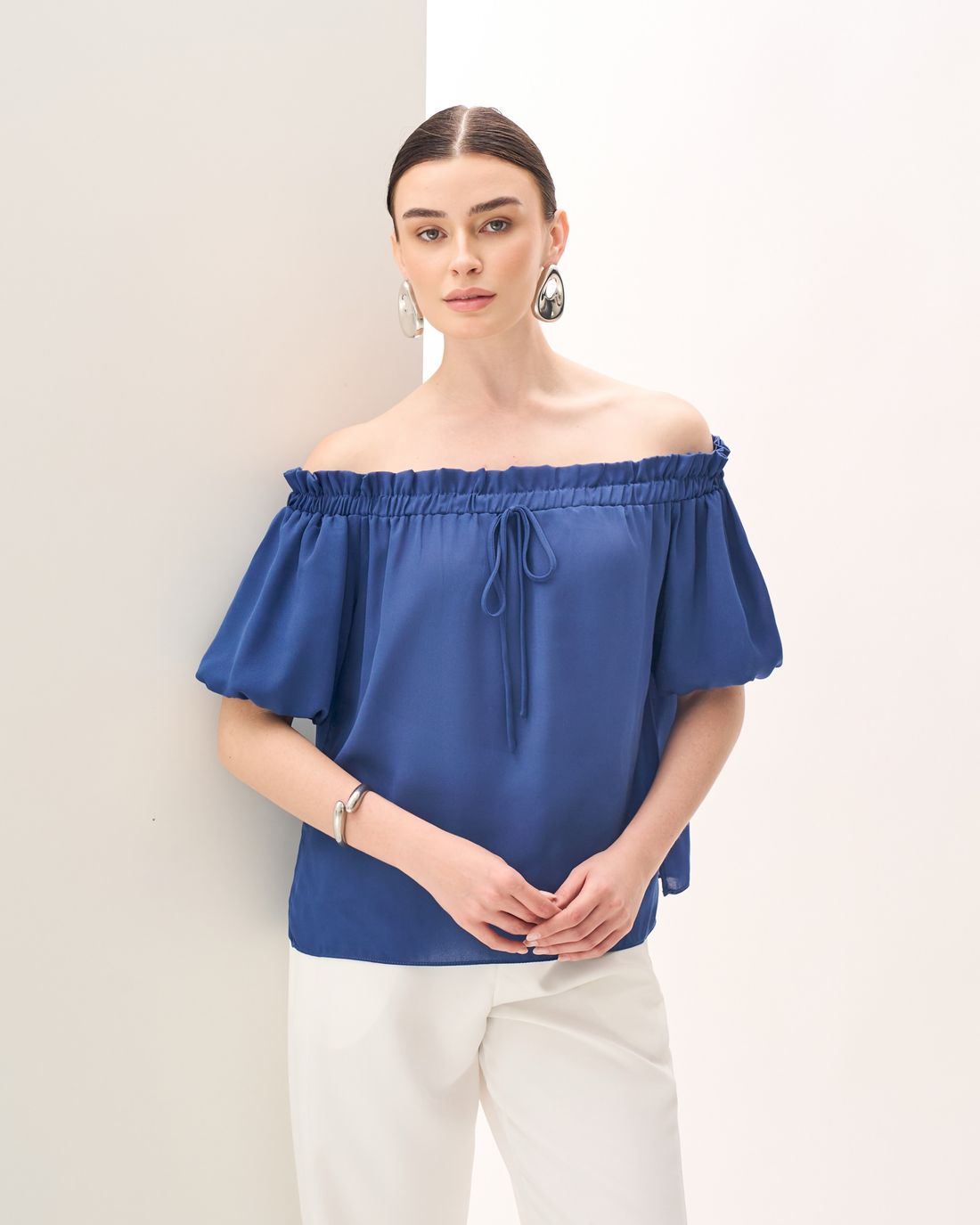 Blusa Crepe Ombro a Ombro - Milalai Blusa Crepe Ombro a Ombro - Milalai